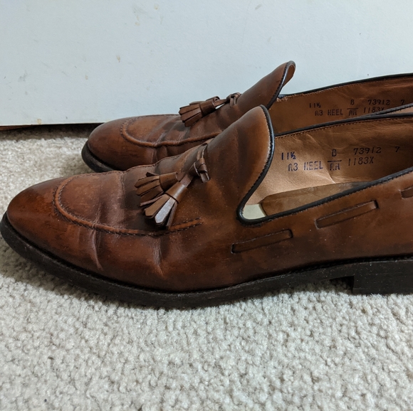 Nettleton Loafers Classic Oxblood Penny Loafers Size 9.5M  Nettleton loafers